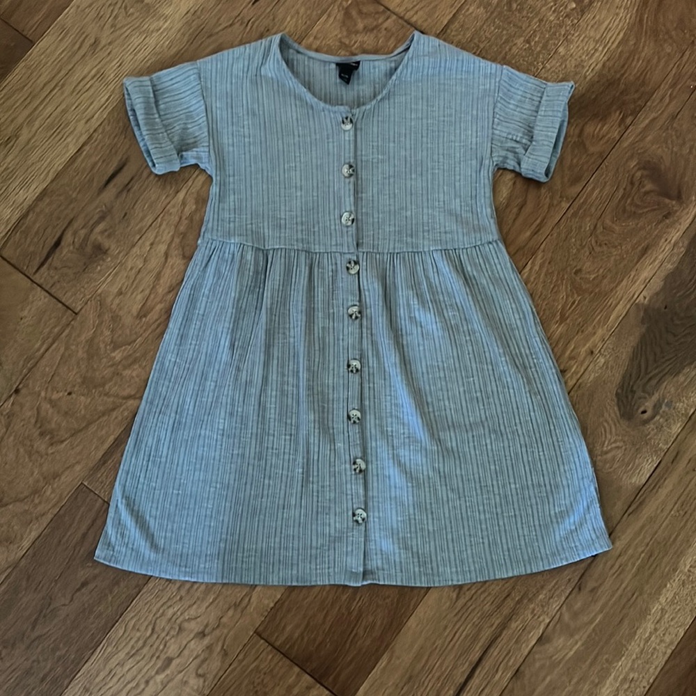 Light grey dress